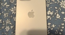 Mint
													Apple iPhone 16 Pro Max - Unlocked, Desert, 1 TB, A3084, photo 3 of 8