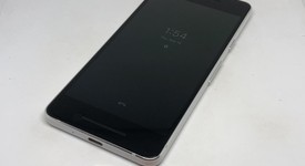 Good
													Google Pixel 2 - Unlocked, White, 64 GB, Google Edition, photo 1 of 8