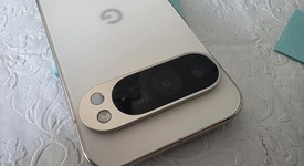 Good
													Google Pixel 9 Pro - Unlocked, Obsidian, 256 GB, 16 GB, GR83Y, photo 2 of 7