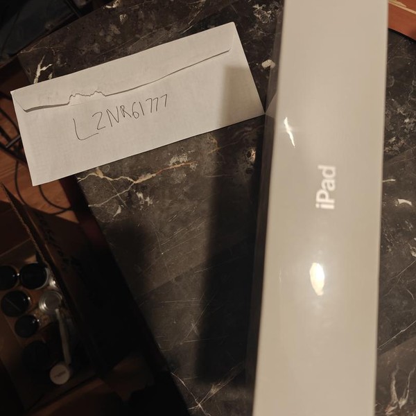 Apple iPad 9th Gen - Wi-Fi, 64 GB, Silver, A2602