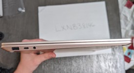 Mint
													Microsoft Surface Laptop 4 - Ryzen 5, Sandstone, 256 GB, 16 GB, 13.5", photo 5 of 9