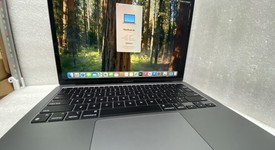Good
													MacBook Air 2020 - 13" - Apple M1, Gray, 256 GB, 8 GB, photo 5 of 12