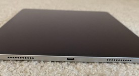 Mint
													Apple iPad Pro 12.9" 5th Gen 2021 - Wi-Fi, Silver, 128 GB, photo 5 of 8