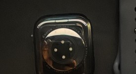 Good
													Apple Watch Series 9 45mm - Unlocked, Midnight, A2984 - Cellular, Aluminum, photo 3 of 5