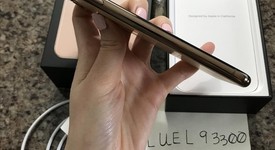 Mint
													Apple iPhone 11 Pro Max - Verizon, Gold, 256 GB, A2161, photo 4 of 5