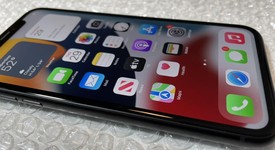 Fair
													Apple iPhone Xr - T-Mobile, Black, 64 GB, A1984, photo 3 of 11