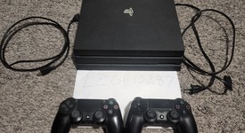 Mint
													PlayStation 4 Pro - Black, 1 TB, Standard, photo 3 of 9