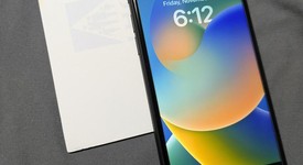 Good
													Apple iPhone 8 - Unlocked, Gray, 64 GB, A1863, photo 1 of 9