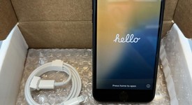 Mint
													Apple iPhone SE 3rd Gen 2022 - Unlocked, Midnight, 64 GB, A2595, photo 1 of 7