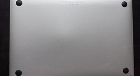 Fair
													MacBook Pro 2017 (No Touch Bar) - 13" - I5, Silver, 256 GB, 8 GB, photo 4 of 26