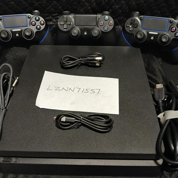 PlayStation 4 Slim - 1 TB, Black