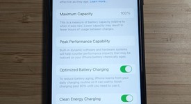 Good
													Apple iPhone SE 3rd Gen 2022 - Unlocked, Midnight, 64 GB, A2595, photo 1 of 13