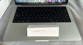 Fair
													MacBook Pro 2021 - 14" - Apple M1 Pro 8-core, Silver, 512 GB, 16 GB, photo 5 of 11