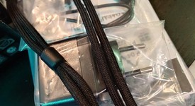 Mint
													Panasonic Lumix ZS200 4k - Black, photo 4 of 22