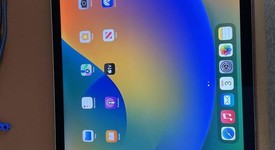 Good
													Apple iPad Pro 12.9" 1st Gen 2015 - Wi-Fi, Silver, 32 GB, A1584, 1st Gen 2015, photo 1 of 4