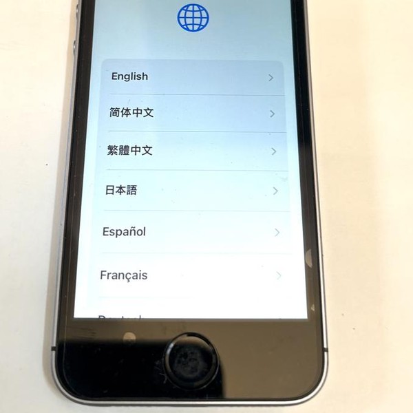 Apple iPhone SE 1st Gen 2016 - Verizon, 128 GB, Silver, A1662