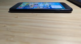 Good
													Apple iPhone SE 3rd Gen 2022 - Unlocked, Midnight, 64 GB, A2595, photo 4 of 13