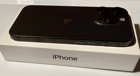 Mint
													Apple iPhone 15 Pro - Unlocked, Black, 128 GB, A2848, photo 3 of 9