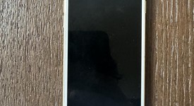 Good
													Apple iPhone 6 - Verizon, Gold, 64 GB, A1549, photo 1 of 5
