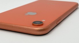 Fair
													Apple iPhone Xr - Unlocked, Coral, 256 GB, A1984, photo 4 of 10