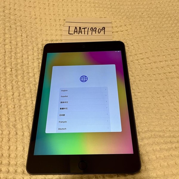 Apple iPad Mini 5th Gen - Wi-Fi, 64 GB, Gray