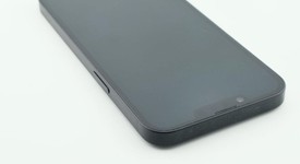 Mint
													Apple iPhone 16e - Unlocked, Black, 256 GB, A3212, photo 3 of 8