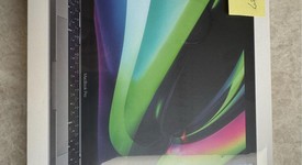 New
													MacBook Pro 2020 - 13" - Apple M1, Gray, 1 TB, 16 GB, photo 1 of 2