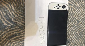 Mint
													Nintendo Switch - OLED - White, 64 GB, photo 6 of 6