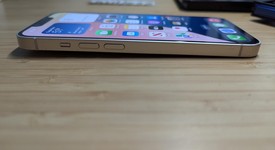 Fair
													Apple iPhone 14 - Unlocked, Starlight, 128 GB, A2649, photo 3 of 13