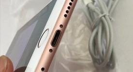 Mint
													Apple iPhone 6S - Unlocked, Rose Gold, 32 GB, A1688, photo 6 of 6