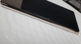 Good
													Samsung Galaxy S10 Plus - Verizon, Ceramic White, 512 GB, 8 GB, SM-G975U, photo 5 of 6