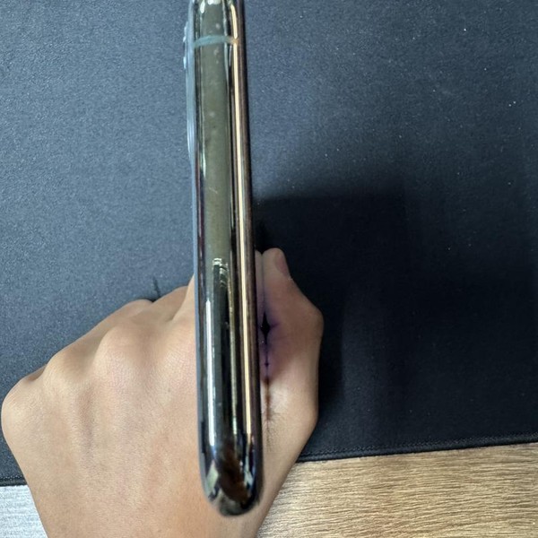 Apple iPhone 11 Pro Max - Unlocked, 64 GB, Green, A2161