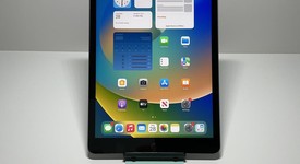 Fair
													Apple iPad 9th Gen - Unlocked, Gray, 64 GB, A2603, photo 1 of 8