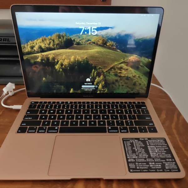 MacBook Air 2018 - 13 inch - 128 GB, Gold, 8 GB, Intel Core i5