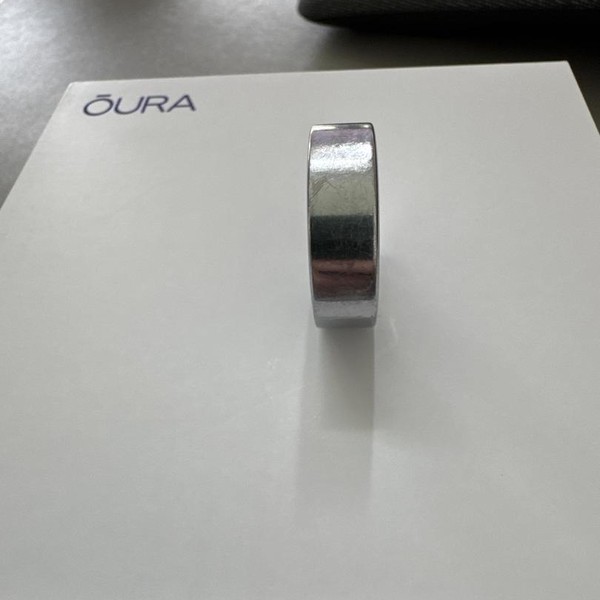 Oura Ring Gen 3 - Silver, Size 11, Heritage