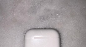 Used
													Apple AirPods Pro - MagSafe Case, photo 2 of 5