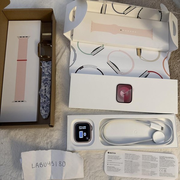 Apple Watch Series 9 41mm - Pink, A2978 - GPS, Aluminum