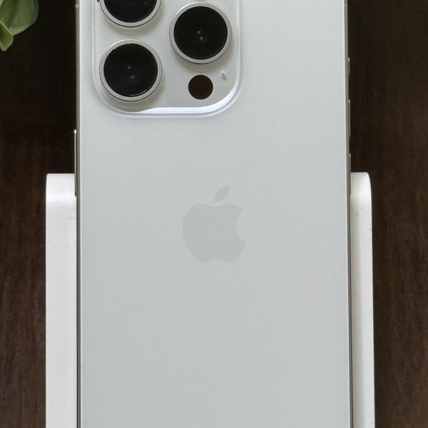 Apple iPhone 15 Pro - Unlocked, 128 GB, White, A2848