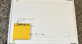 New
													MacBook Air 2025 (M4) - 13" - Apple M4, Midnight, 256 GB, 16 GB, photo 2 of 2