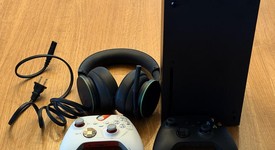 Mint
													Xbox Series X (2020) - Black, 1 TB, standard, photo 2 of 6