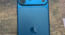 Mint
													Apple iPhone 17 Pro Max - Unlocked, Deep Blue, 256 GB, A3257, photo 4 of 8