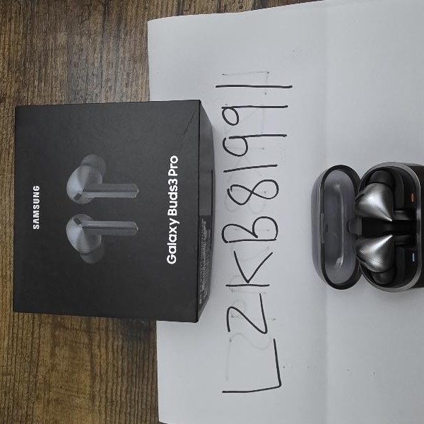 Samsung Galaxy Buds3 Pro - Silver