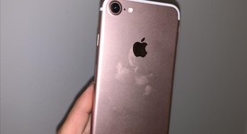 Good
													Apple iPhone 7 - AT&T, Rose Gold, 32 GB, A1778, photo 5 of 7