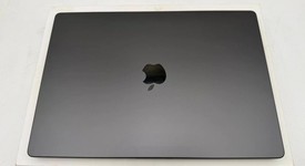 Good
													MacBook Pro Late 2023 (M3) - 16" - Apple M3 Max 14-core, Silver, 1 TB, 36 GB, 30-core GPU, photo 5 of 11