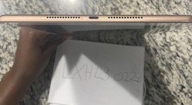 Fair
													Apple iPad 7th Gen - Wi-Fi, Gold, 32 GB, A2197, photo 4 of 4