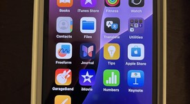 Mint
													Apple iPhone 13 - Verizon, Midnight, 128 GB, A2482, photo 2 of 11