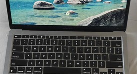 Fair
													MacBook Air 2020 - 13" - Apple M1, Gray, 128 GB, 8 GB, photo 2 of 9