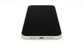 Good
													Apple iPhone 15 Plus - Straight Talk, Green, 256 GB, A2847, photo 3 of 3