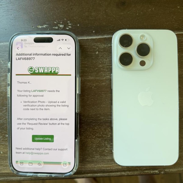 Apple iPhone 15 Pro - Unlocked, 256 GB, White, A2848
