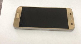 Mint
													Samsung Galaxy S7 - Verizon, Gold, 32 GB, SM-G930V, photo 4 of 6